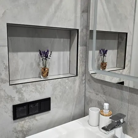 Tiltu Smaragdo Apartamentai Apartman *